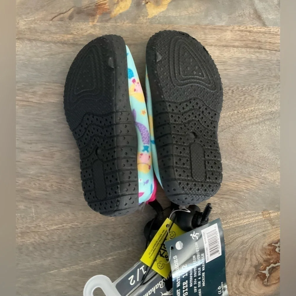 Tommy Bahama Infant Water Shoes